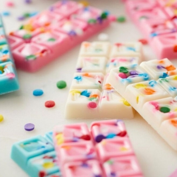 🆕️🍭LAST ONE!🍭🍬Wilton Candy Making Kit🍬 - Picture 3 of 8